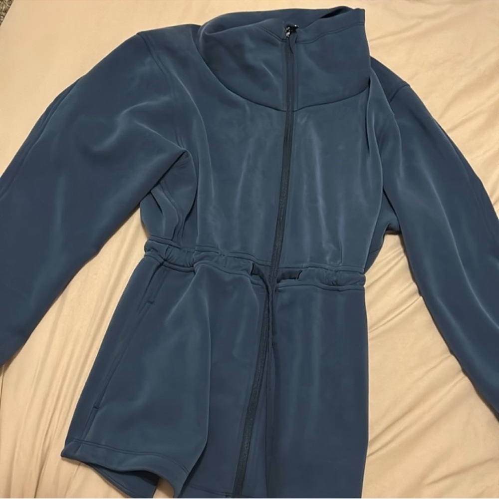 Lululemon softstreme set navy